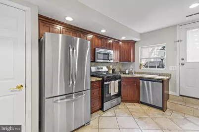 2214 Cambridge Street, Baltimore, MD 21231 - Photo 10