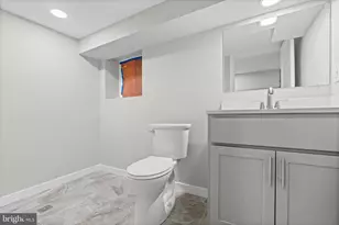 1901 N Longwood St, Baltimore, MD 21216 - Photo 32