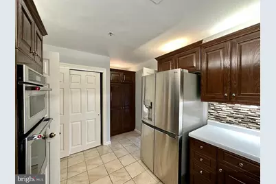 10 E Lee Street #1503, Baltimore, MD 21202 - Photo 6