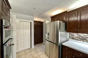 10 E Lee St, Baltimore, MD 21202 - Photo 6