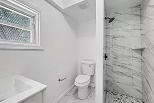 2129 E Federal St, Baltimore, MD 21213 - Photo 22