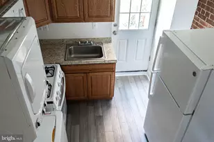 406 George St, Baltimore, MD 21201 - Photo 6