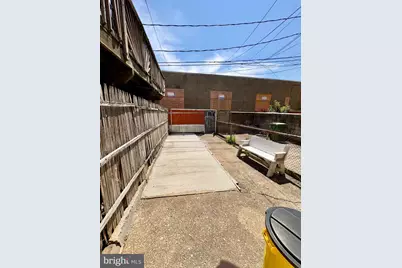 427 W 23rd Street W, Baltimore, MD 21211 - Photo 28