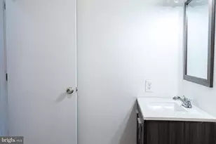 408 George St, Baltimore, MD 21201 - Photo 8