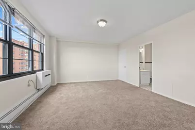 116 W University Parkway #1018, Baltimore, MD 21210 - Photo 14