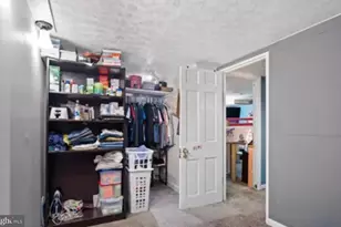 4019 Wilkens Ave, Baltimore, MD 21229 - Photo 8