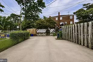 1514 E 36th St, Baltimore, MD 21218 - Photo 22