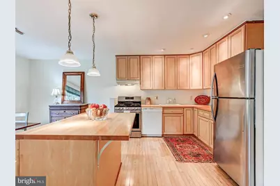19 Hamill Road #19A, Baltimore, MD 21210 - Photo 14