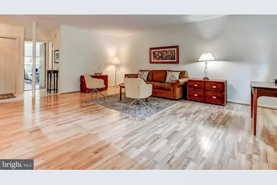 19 Hamill Road #19A, Baltimore, MD 21210 - Photo 8