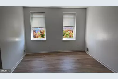 2340 E Fayette Street E, Baltimore, MD 21224 - Photo 2