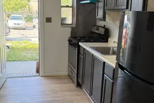 2340 E Fayette Street E, Baltimore, MD 21224 - Photo 8