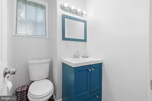 1702 Lakeside Ave, Baltimore, MD 21218 - Photo 16
