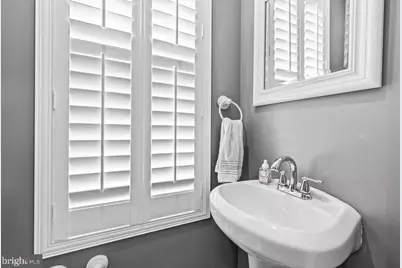 625 S Clinton Street, Baltimore, MD 21224 - Photo 8