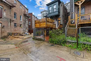 608 Reservoir St, Baltimore, MD 21217 - Photo 50