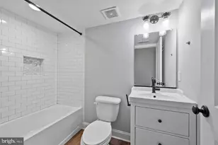 609 Grundy St, Baltimore, MD 21224 - Photo 36