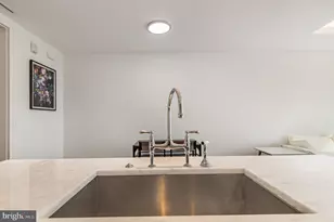300 International Drive, Baltimore, MD 21202 - Photo 6