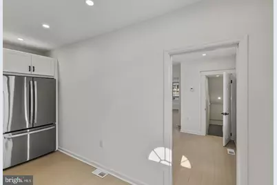 507 Washburn Avenue, Baltimore, MD 21225 - Photo 4