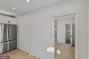 507 Washburn Ave, Baltimore, MD 21225 - Photo 4