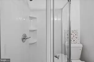 806 Stoll St, Baltimore, MD 21225 - Photo 20