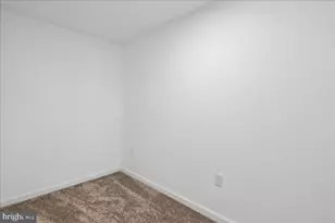 806 Stoll St, Baltimore, MD 21225 - Photo 14