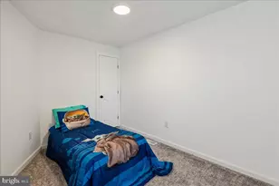 806 Stoll St, Baltimore, MD 21225 - Photo 18
