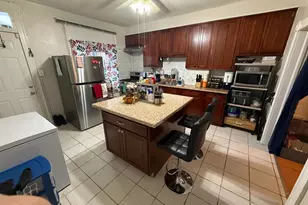 603 E 36th, Baltimore, MD 21218 - Photo 12