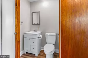 1322 Ellwood Ave N, Baltimore, MD 21213 - Photo 14