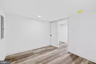 2500 W Franklin St, Baltimore, MD 21223 - Photo 8