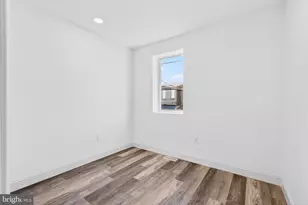 2500 W Franklin St, Baltimore, MD 21223 - Photo 20