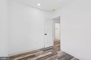 2500 W Franklin St, Baltimore, MD 21223 - Photo 22
