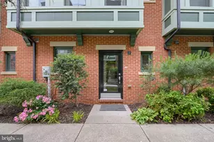 27 Yogurt Ln, Baltimore, MD 21231 - Photo 42