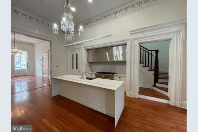 18 E Mt Vernon Place #3, Baltimore, MD 21202 - Photo 1