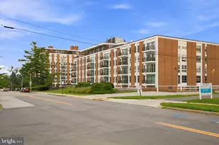 3601 Clarks Ln, Baltimore, MD 21215 - Photo 32