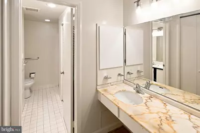 3601 Clarks Lane #506, Baltimore, MD 21215 - Photo 8