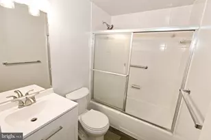 3601 Clarks Ln, Baltimore, MD 21215 - Photo 2