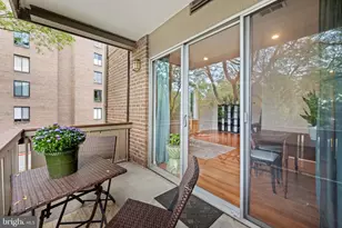 121 Cross Keys Rd, Baltimore, MD 21210 - Photo 24