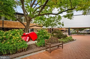 121 Cross Keys Rd, Baltimore, MD 21210 - Photo 30