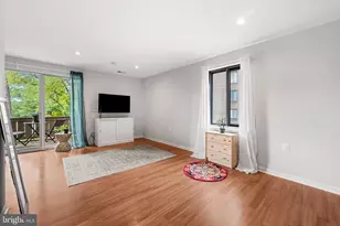121 Cross Keys Rd, Baltimore, MD 21210 - Photo 8