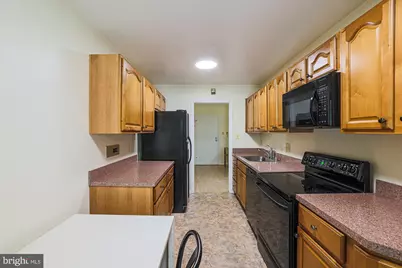 6300 Red Cedar Place #209, Baltimore, MD 21209 - Photo 6