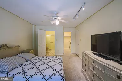 6300 Red Cedar Place #209, Baltimore, MD 21209 - Photo 16