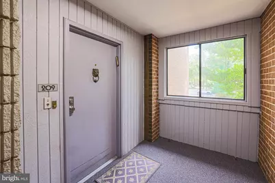 6300 Red Cedar Place #209, Baltimore, MD 21209 - Photo 2