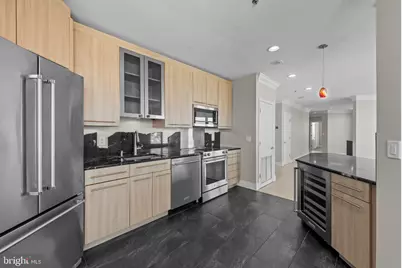 100 Harborview Drive #1610, Baltimore, MD 21230 - Photo 10