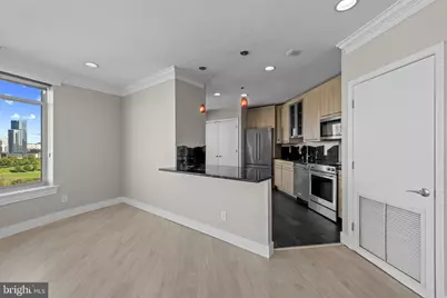 100 Harborview Drive #1610, Baltimore, MD 21230 - Photo 8