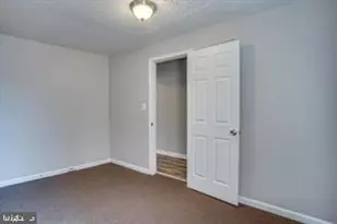 2002 Hollins Ferry, Baltimore, MD 21230 - Photo 18