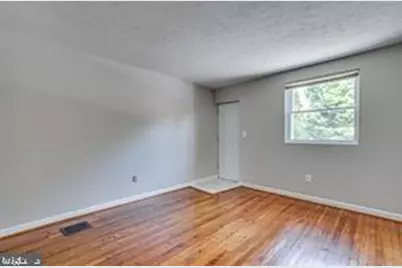 2002 Hollins Ferry, Baltimore, MD 21230 - Photo 6