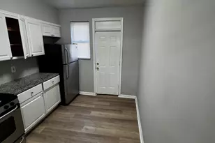2610 Aisquith St, Baltimore, MD 21218 - Photo 8