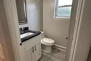 4414 Falls Bridge Dr, Baltimore, MD 21211 - Photo 8