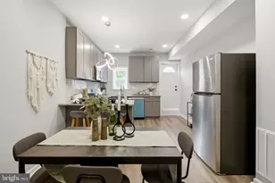 814 N Rose St, Baltimore, MD 21205 - Photo 8