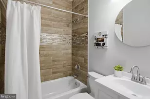 814 N Rose St, Baltimore, MD 21205 - Photo 16