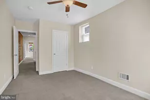 404 E Lorraine Ave, Baltimore, MD 21218 - Photo 10